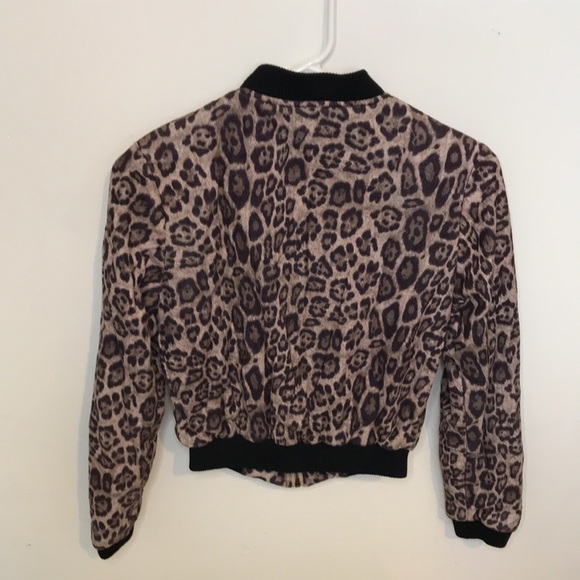 The Hanger leopard print zipper sweater for women - Picture 6 of 8